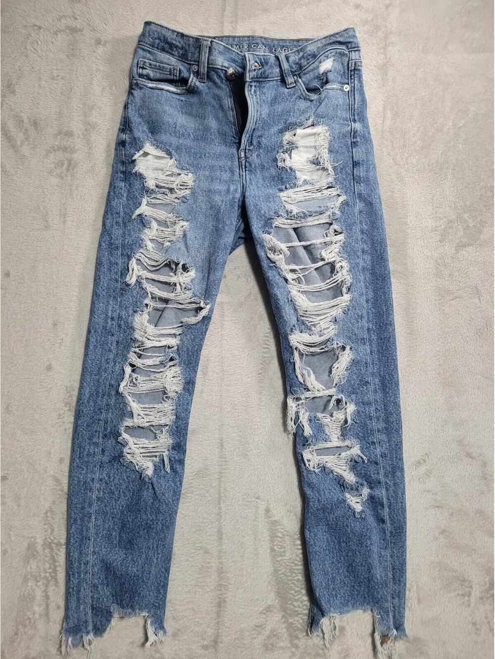 American Eagle Outfitters Womens Blue Cotton Blend High Rise Mom Jeans Size 4